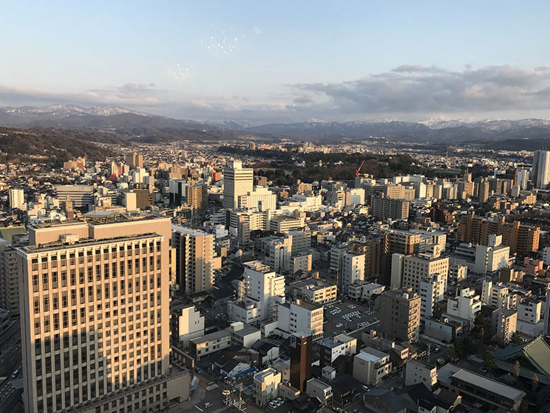 金沢市の人口と空き家率